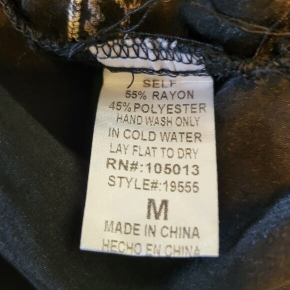 Savanna Jane Blouse Women's M Black White Gray Embroidered Polished Boho - Picture 6 of 8